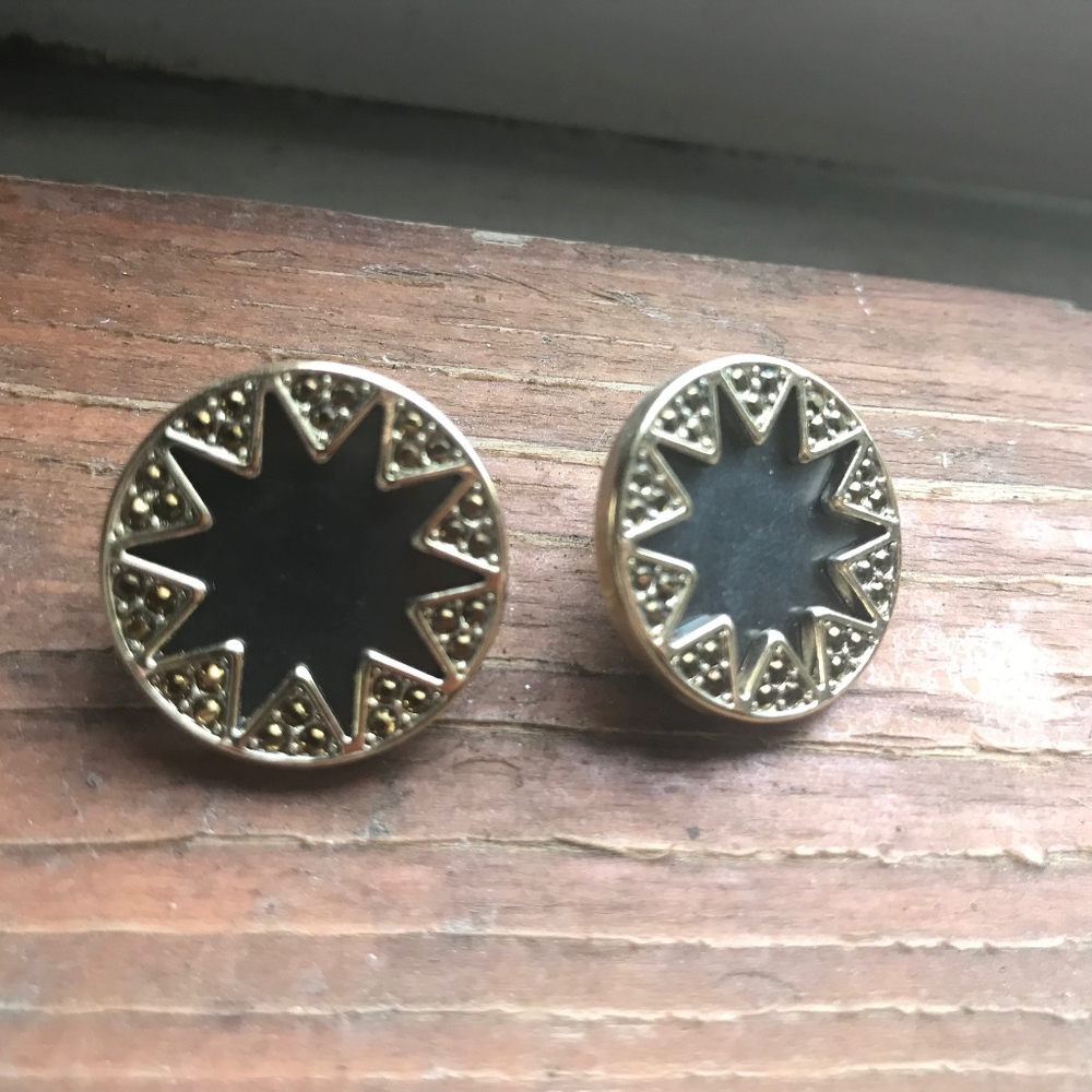 House of Harlow starburst earrings